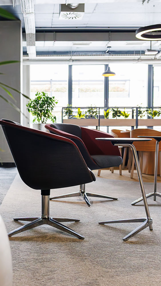 MaxBet Offices